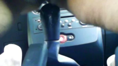 Algumas miúdas em frente à câmara Sexo Lésbico vídeo pornô com velhas