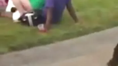 Loura a videos caseiros de velhas transando acariciar a vagina e depois apareceu um homem.