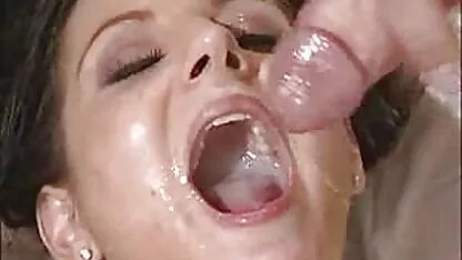 A sala de pornô velha gorda massagens onde há uma pequena massagem e muito sexo