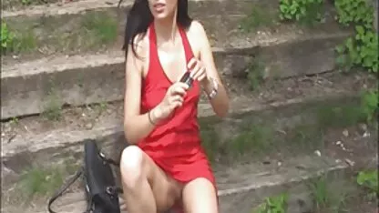 Ébano brilha de volta e cobre a praia vídeos pornô de idosos