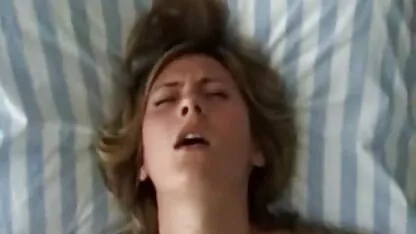 Estudante profissional quero ver vídeo pornô de mulher velha