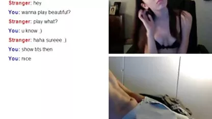 Rapaz loiro Busty a provocar vídeo pornô de velha brasileira rapaz