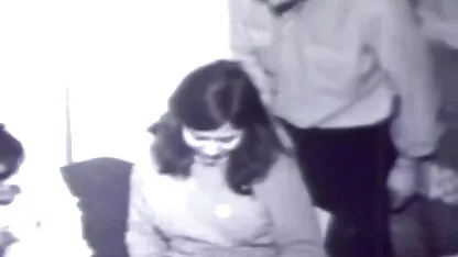 Busty MILF in black stockings inhaling throat in filmes pornos de velhas hahala