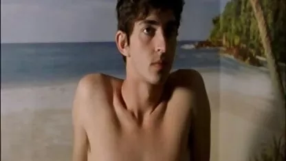 A bela namorada filmeporno velhas faz um broche profundo a uma longa Pila do namorado.