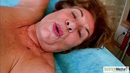 A irmã quer videos de sexo com velhas gratis aprender sexo anal.