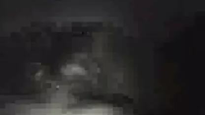 Morena na videos sexo com velhas garagem