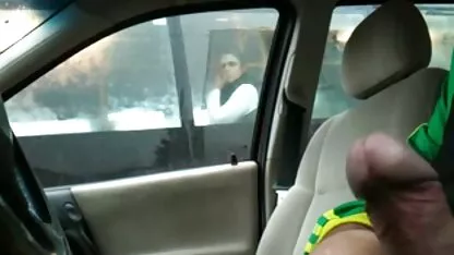 Rapariga mostra peito de rapariga no vídeo videopornovelhas chat