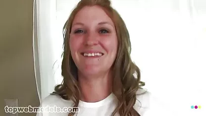 Os negros querem ver como a mulher dele pornô velha gorda está fodida.