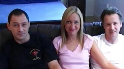 Peito grande e pendurado porno na veia