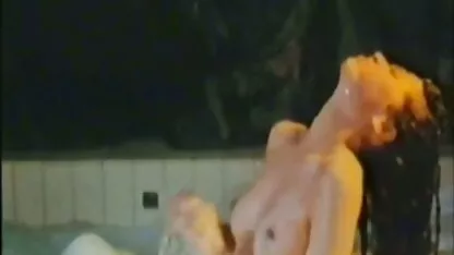Merda de vídeo pornô de mulheres velhas mão 805