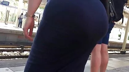 Mama treats to messing quero ver vídeo pornô de mulher velha with a young son