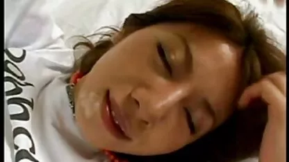 Lamber o ânus e chupar videos de sexo com velhas peludas